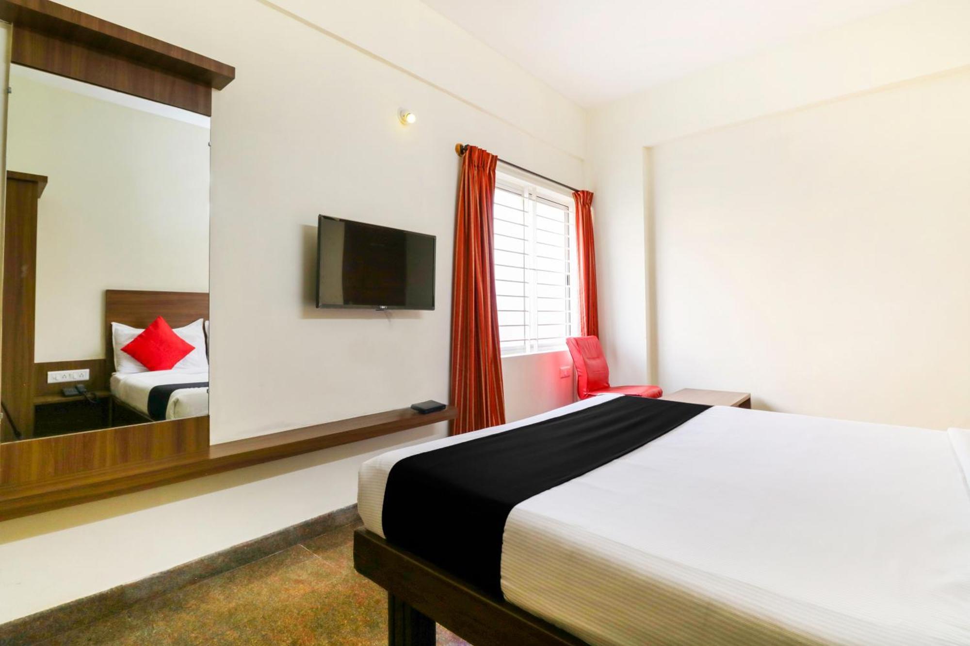 Hotel O Champion Comfort Near Hosahalli Metro Station Бангалор Екстериор снимка