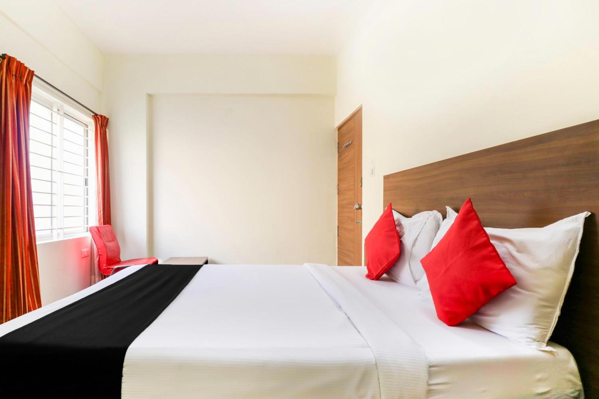 Hotel O Champion Comfort Near Hosahalli Metro Station Бангалор Екстериор снимка