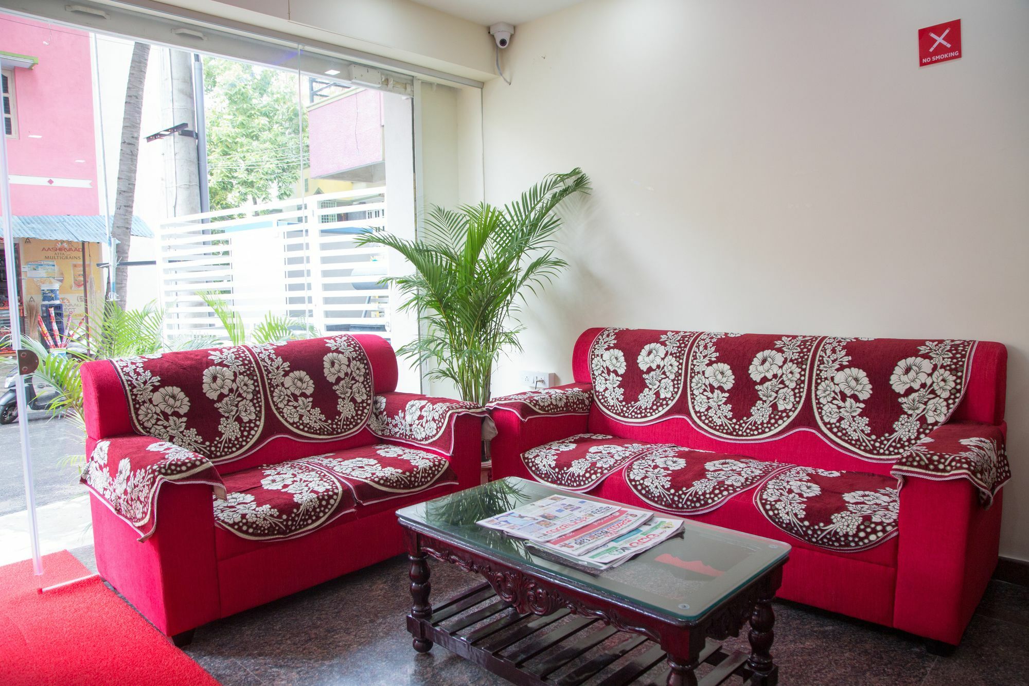 Hotel O Champion Comfort Near Hosahalli Metro Station Бангалор Екстериор снимка