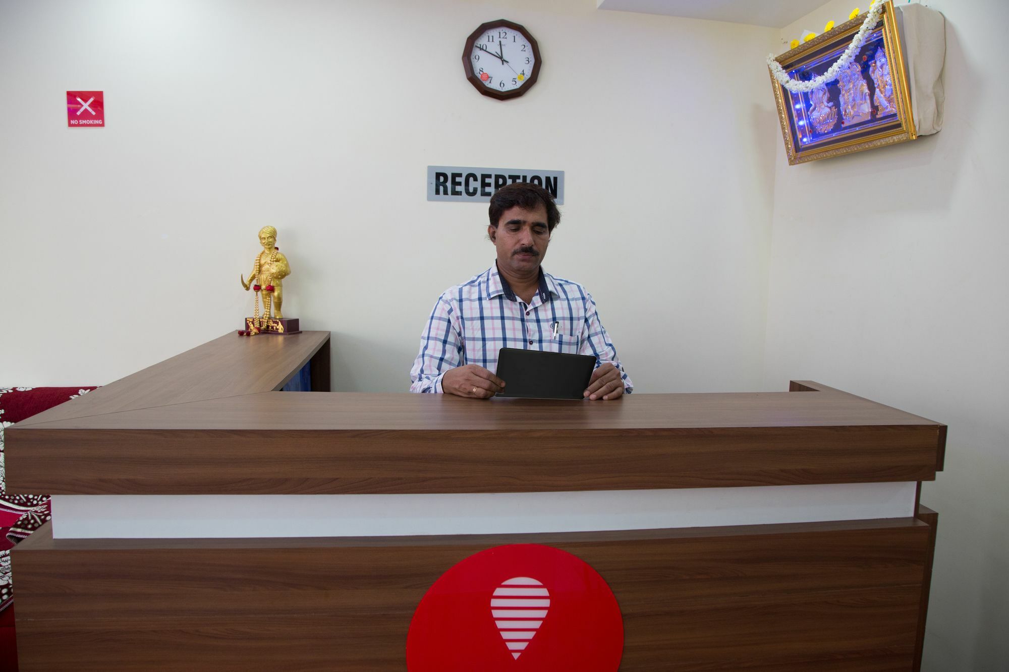 Hotel O Champion Comfort Near Hosahalli Metro Station Бангалор Екстериор снимка